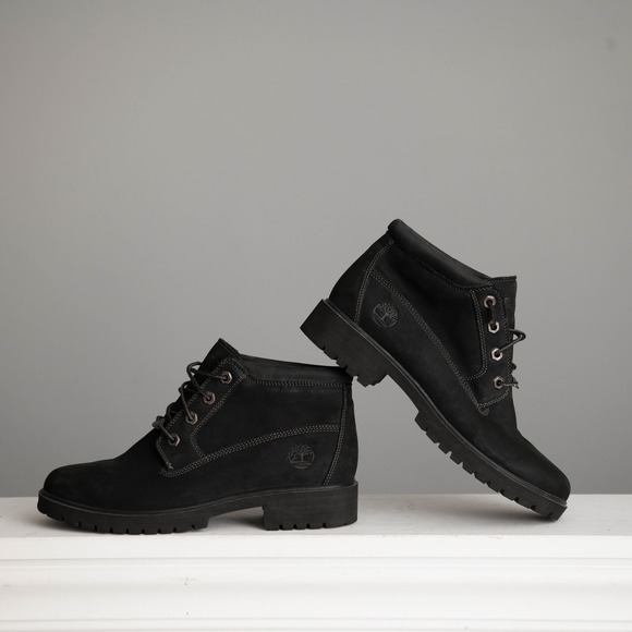 Timberland Shoes - Timberland Black Suede Chukka Boots W Sz 9.5 Ankle Lace Up Lug Sole Grunge Work